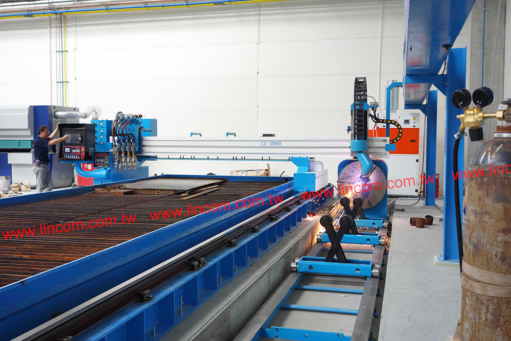 CNC plasma/gas cutting machine for plate & pipe. This one machine can save at least 50% of the cost of 2 separate machines.
