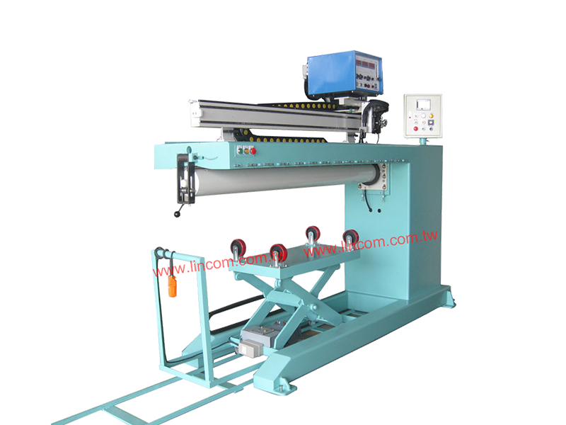 Longitudinal welding machine with lifter. Lgth.60-1600/Dia.600-800/Thckn.0.4-10. Applicable with tig, co2, saw welding.