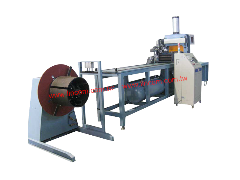 Silicone steel coil end shearing and joint welding machine.