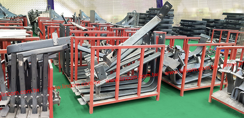 Robot arm for welding sport equipment.