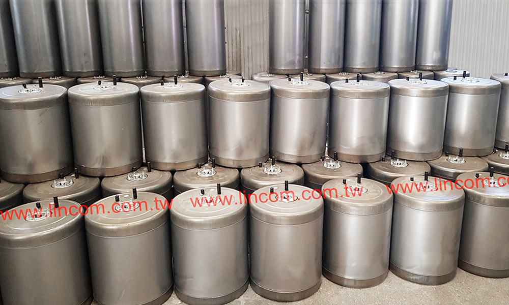 Boiler inner tank. Made by: decoiler, blanking machine, trimmer, tank expander & welder, assembly machine, co2 welder.