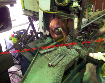 Threading machine & cutting machine for rebar. Made in Taiwan machine.